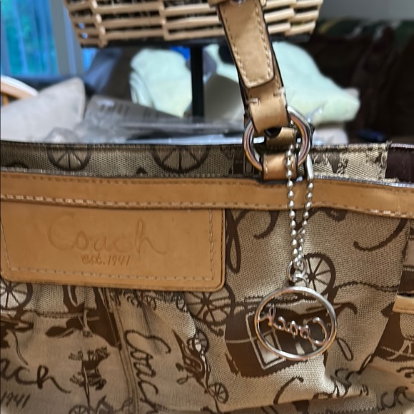 Coach Horse and Carriage Logo Bag - Picture 10 of 15